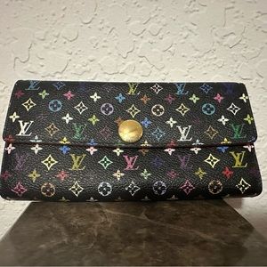 🎉SOLD🎉Authentic Louis Vuitton Mono Black Multicolor Sarah wallet tan interior.